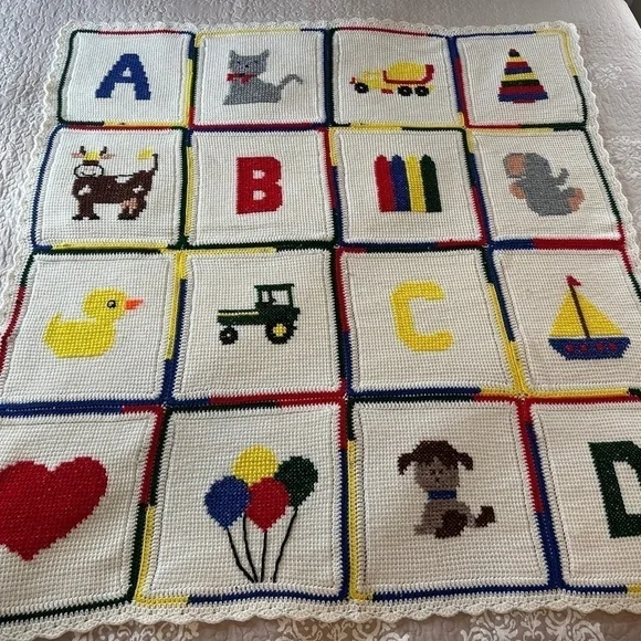HANDMADE Crochet Knit AFGHAN Couch Lap Quilt THROW BLANKET Quilted Squares Kids